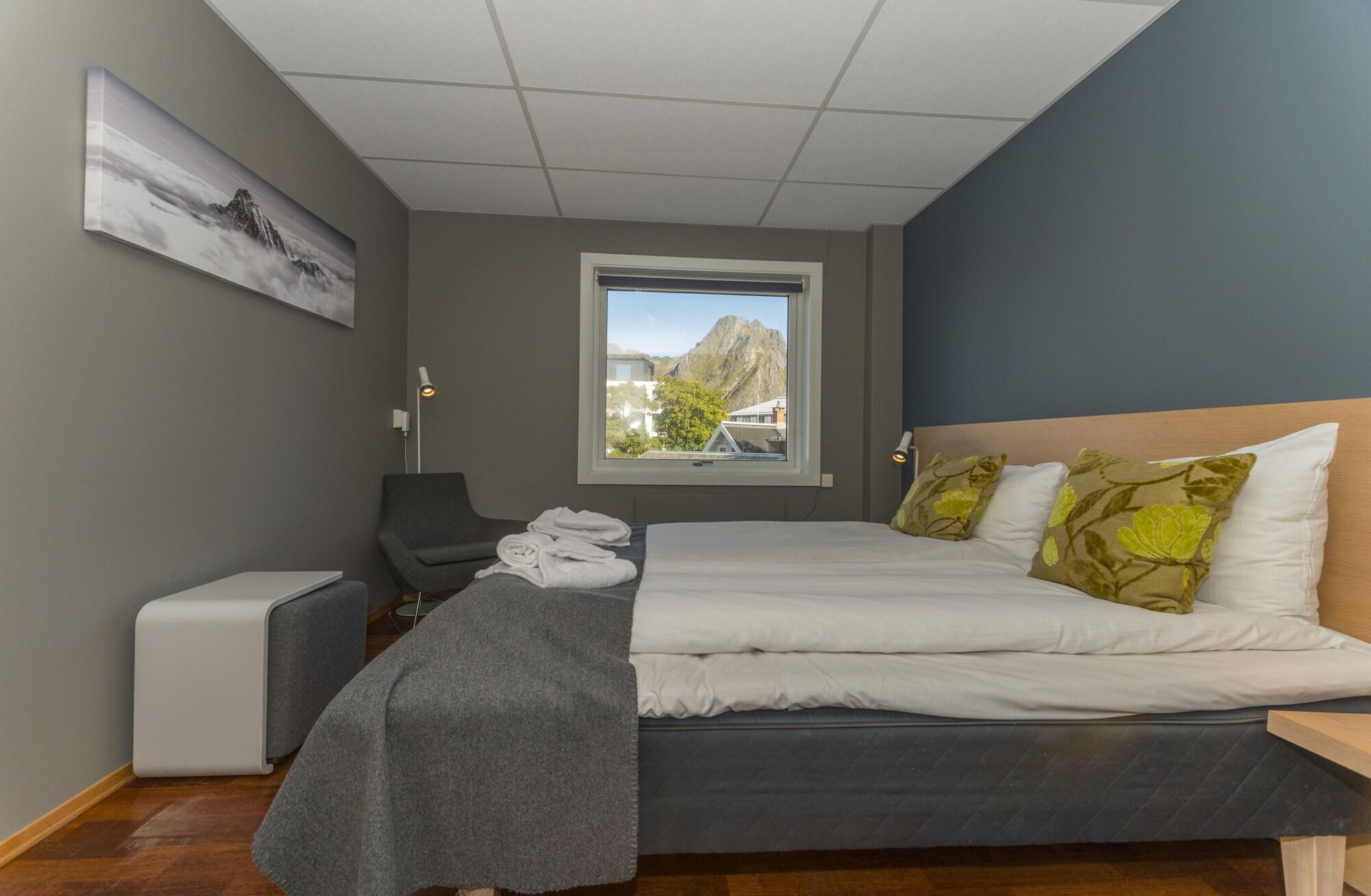 Hotel Aurora Svolvær Dış mekan fotoğraf